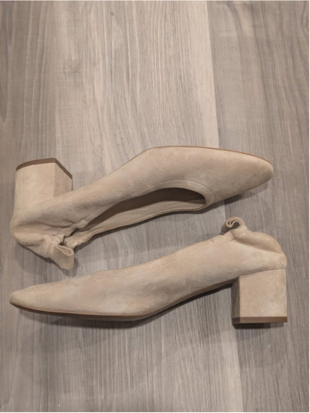 Everlane | The Day Heel In Light Taupe Suede - Picture 10 of 13